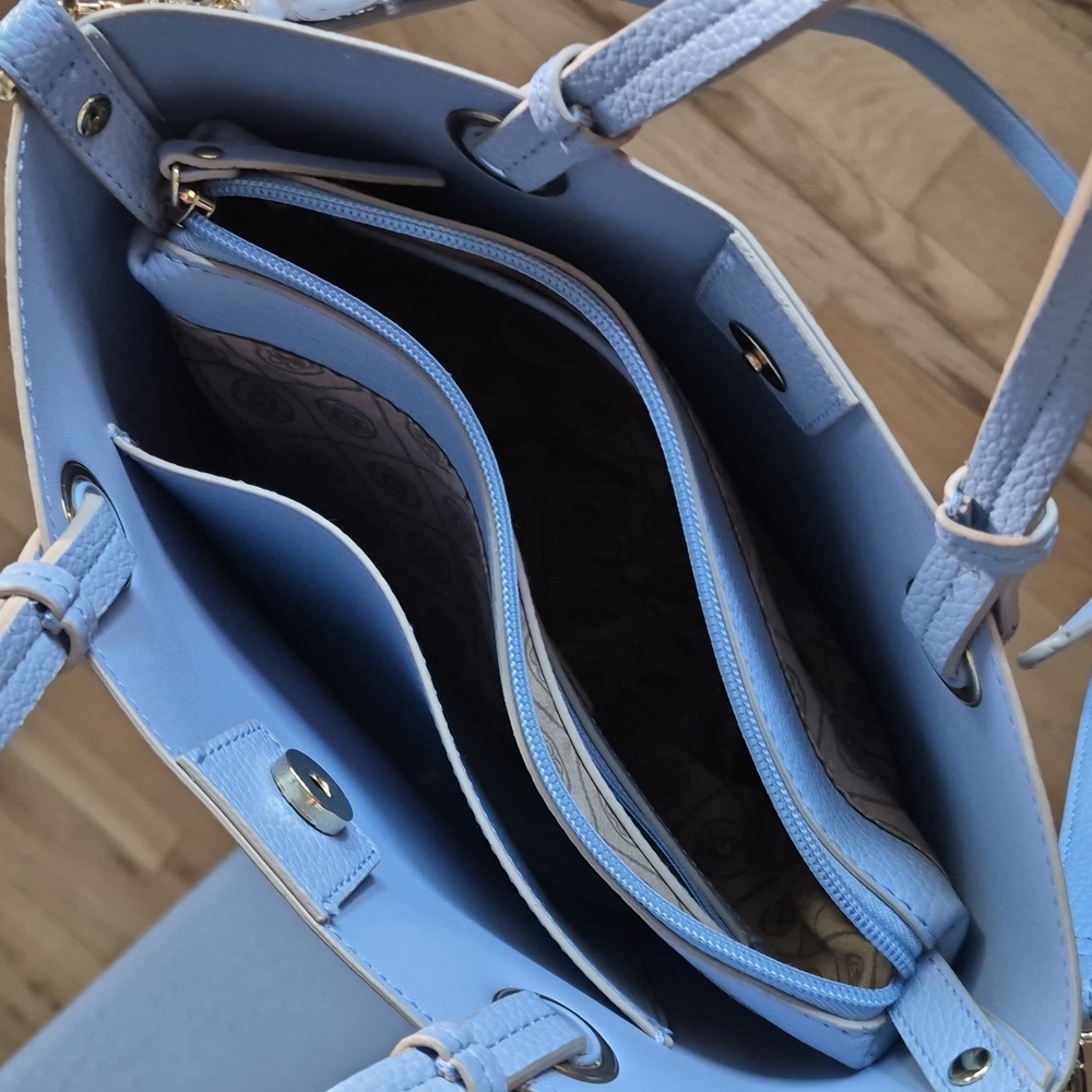 Nanette Lepore Light Blue Handbag with Shell & Pearl Bag Charm - Picture 9 of 9